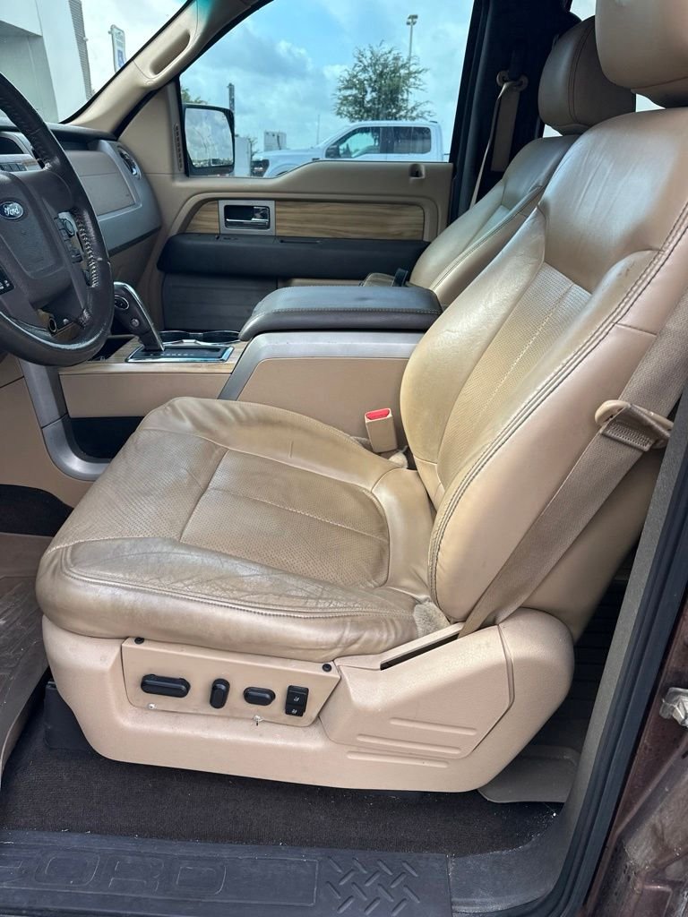 Used 2011 Golden Bronze Metallic Ford Lariat image 10