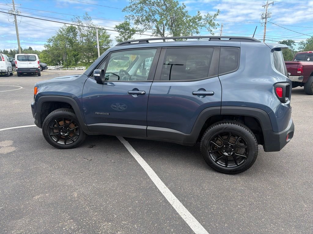 Used 2020 Blue Jeep Latitude image 4