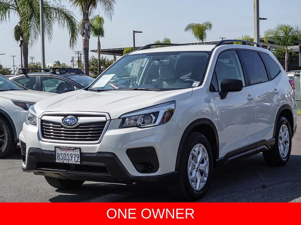Used 2020 White Subaru Base image 3