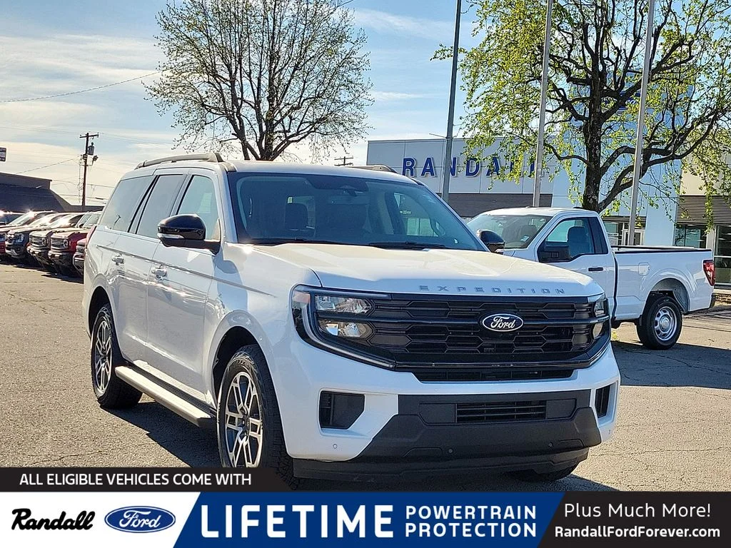 2026 Ford Expedition Active 4x4's photo
