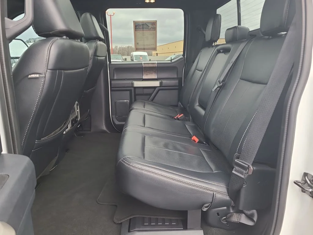 Used 2022 White Ford Lariat image 37