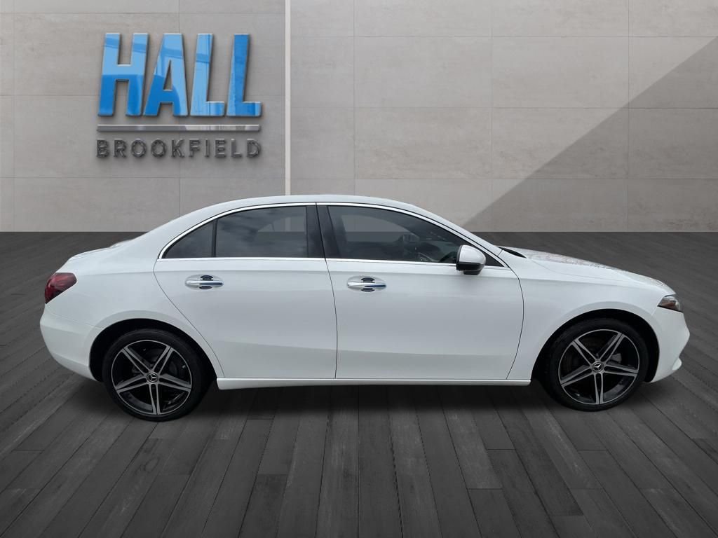 2021 Mercedes-Benz A-Class A220 - Photo 6
