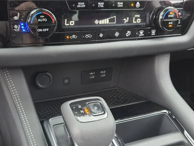 New 2026 Scarlet Ember Tintcoat Nissan Platinum image 19