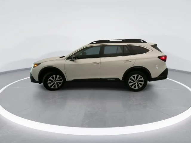 Used 2022 White Subaru 2.5i image 9
