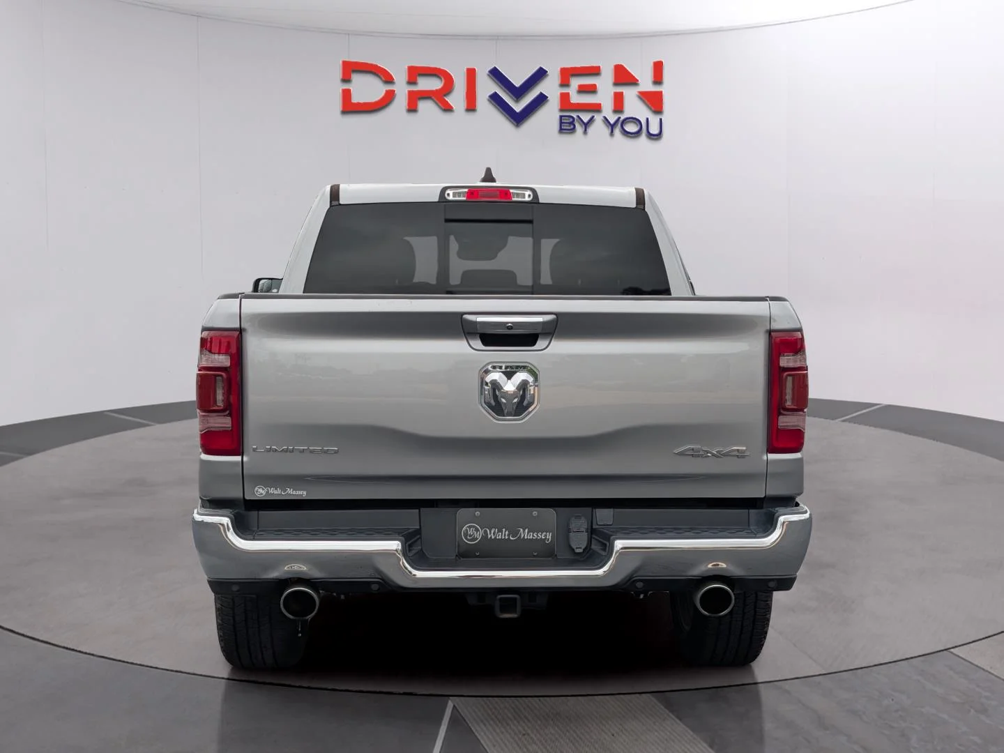 Used 2022 Billet Silver Metallic Clearcoat Ram Limited image 4
