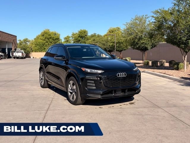 2025 Audi Q6 e-tron Premium Plus quattro's photo