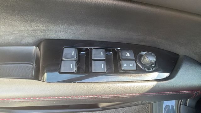 Certified Used 2025 Gray Mazda 2.5 S Carbon Edition image 16