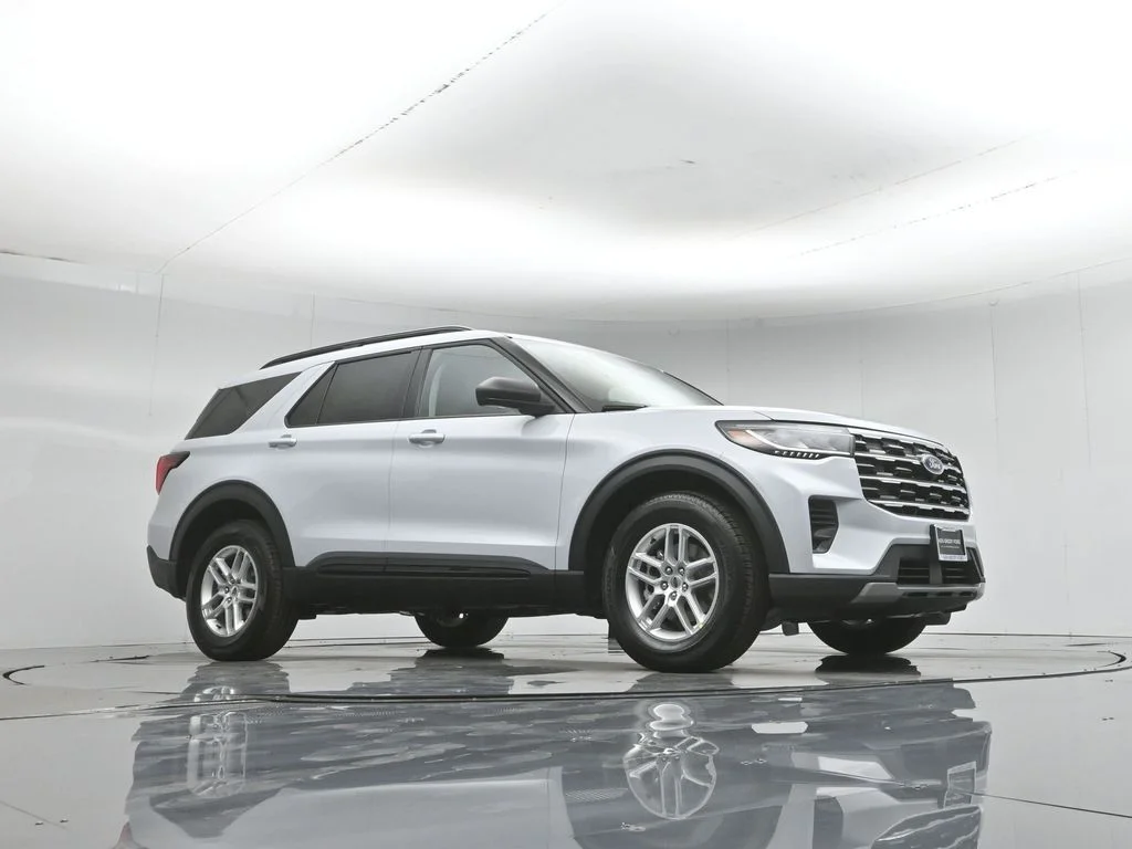 New 2026 White Ford Active image 3