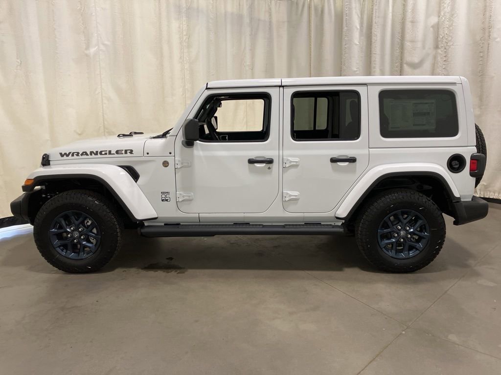 New 2026 Bright White Clear-Coat Exterior Paint Jeep 85th Anniversary image 22