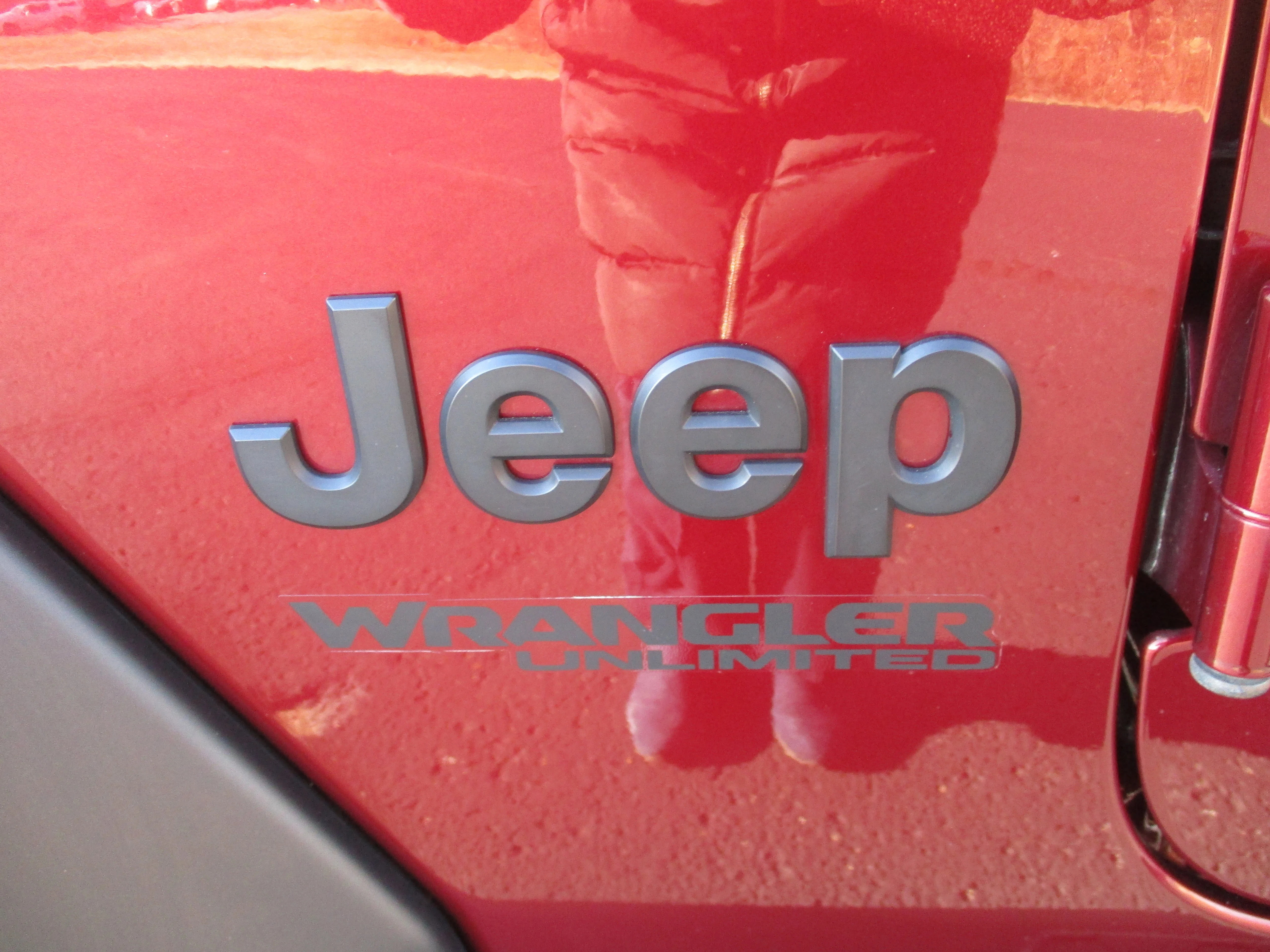 Used 2021 Snazzberry Pearlcoat Jeep Unlimited Sport Altitude image 11
