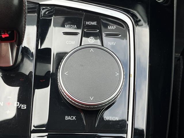 Used 2023 Dark Graphite Metallic BMW Base image 9