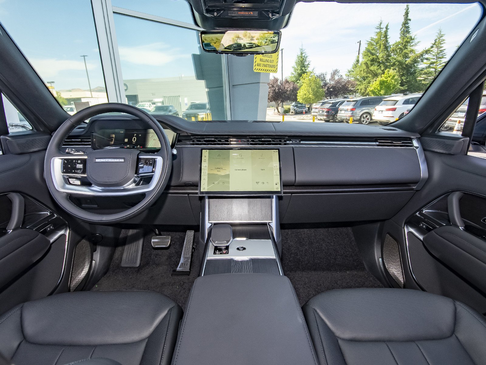 New 2026 Fuji White Land Rover Autobiography image 40