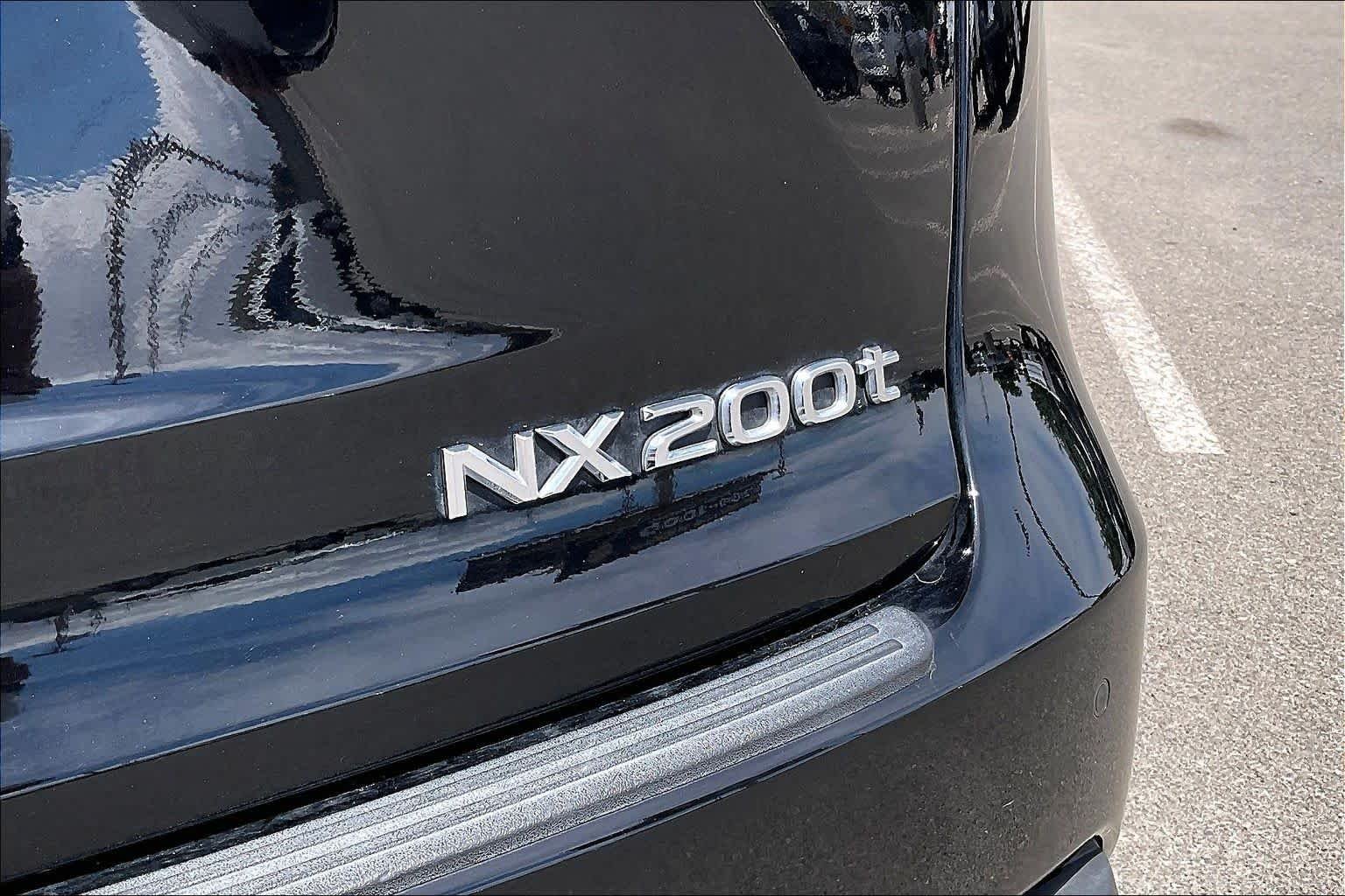 Used 2017 Obsidian Lexus  image 29