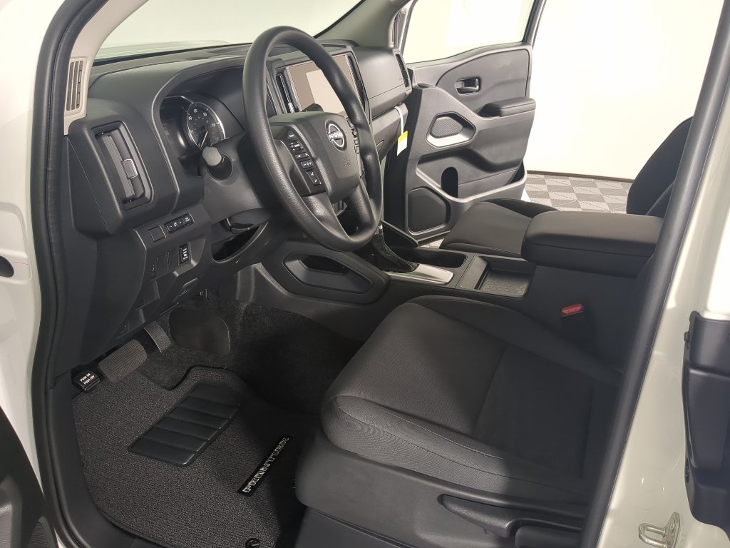 New 2026 Glacier White Nissan King Cab® S image 10