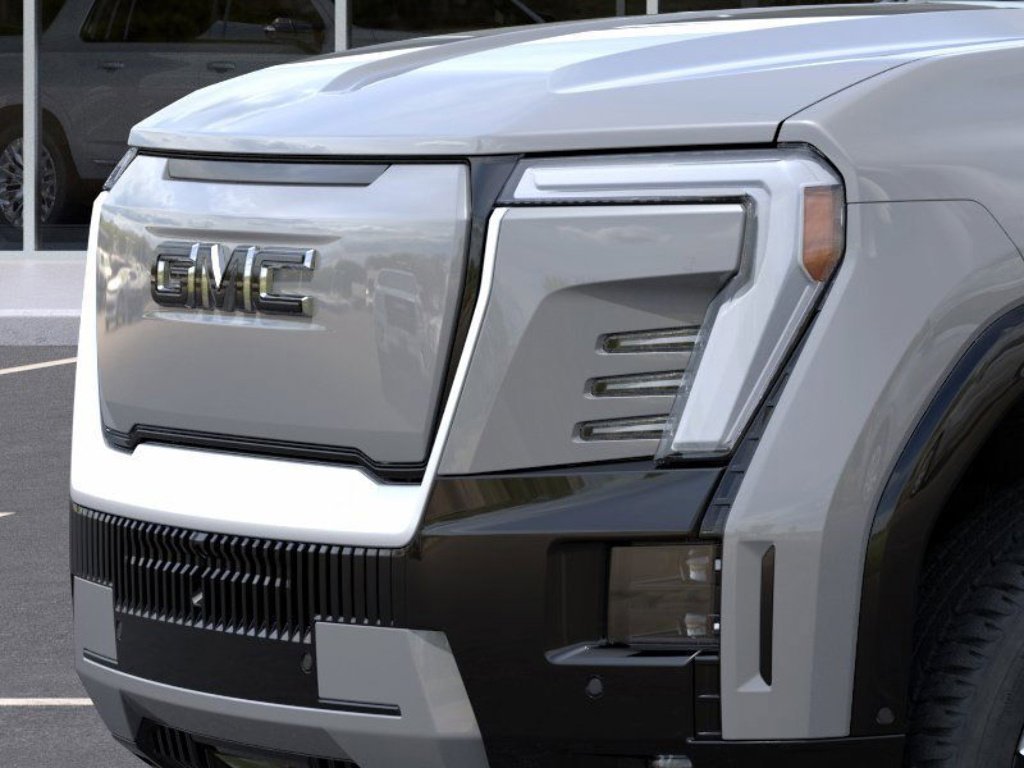 2024 GMC Sierra EV Denali - Photo 37