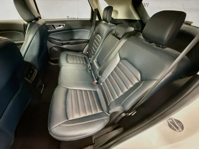 Certified Used 2022 Oxford White Ford SEL image 24