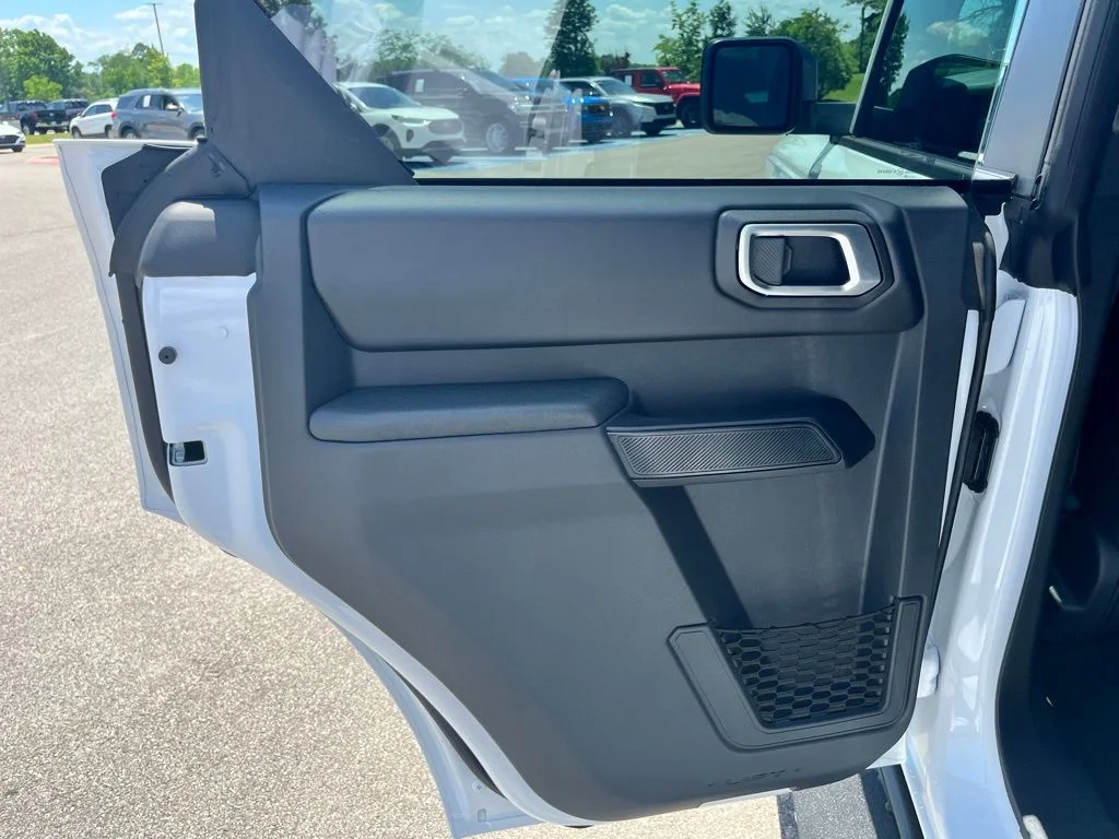 New 2026 White Ford Badlands image 11