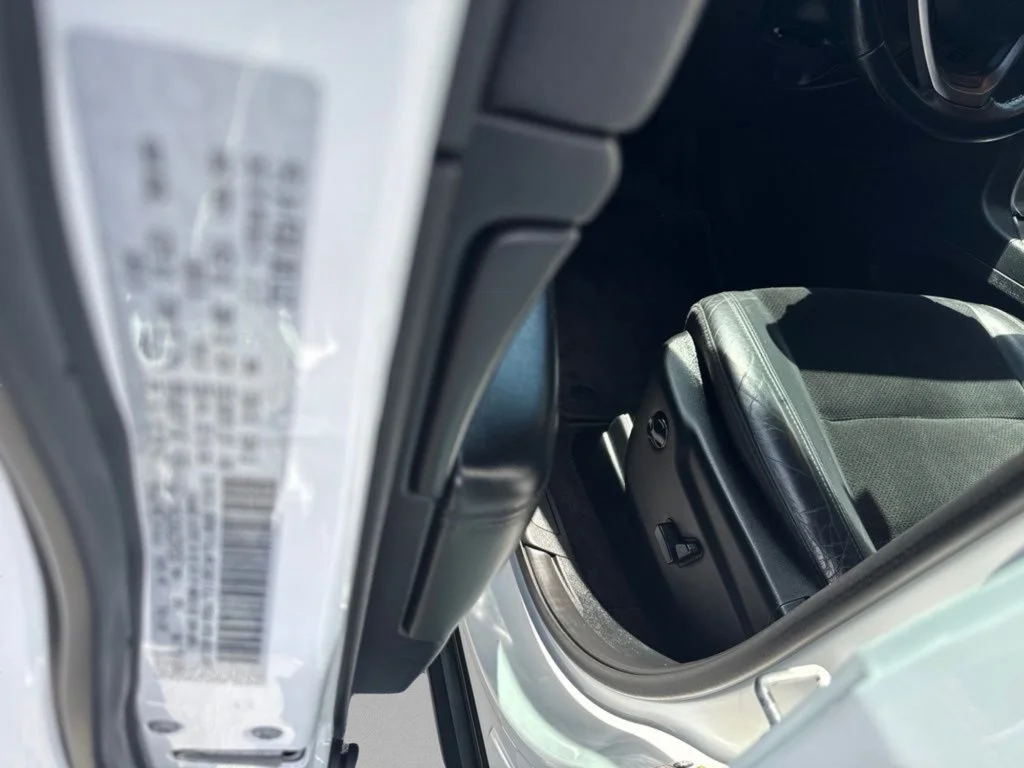 Used 2018 Bright White Clearcoat Jeep Laredo E image 22