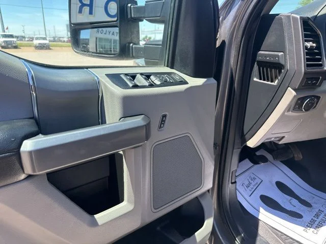 Used 2022 Carbonized Gray Metallic Ford XLT image 31