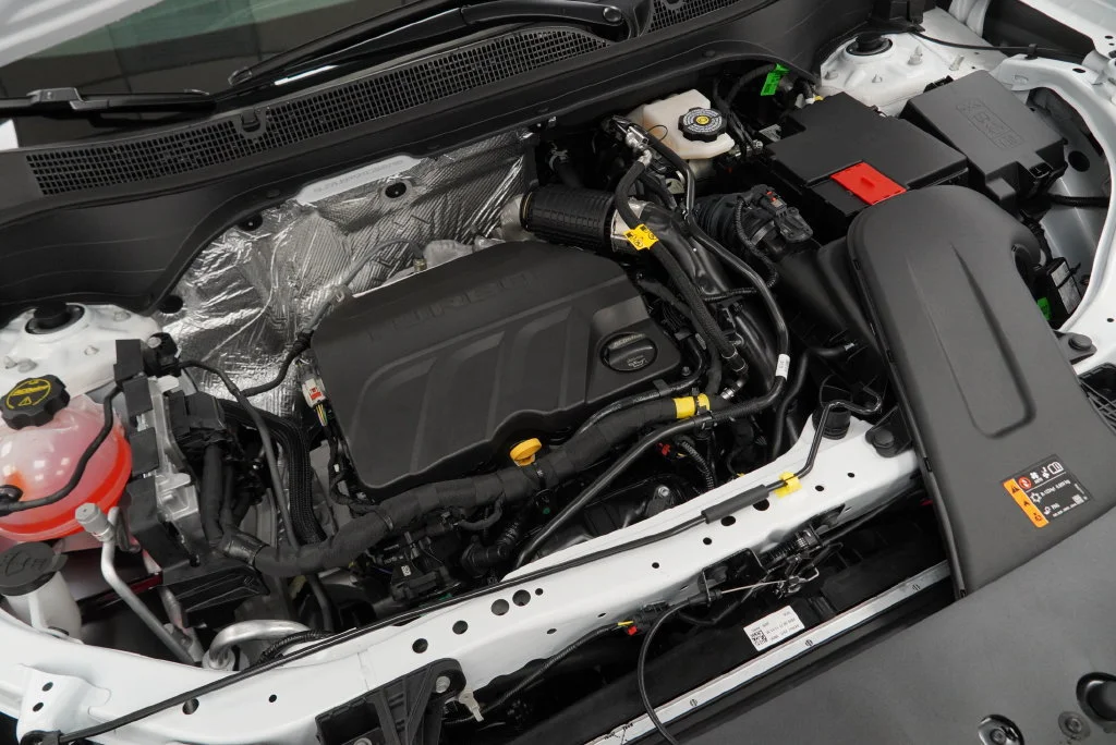 New 2026 Summit White Chevrolet LS image 38