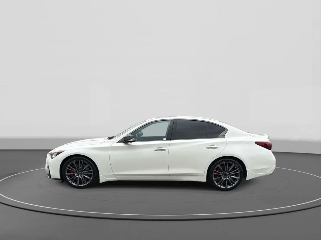 Used 2021 MAJESTIC WHITE INFINITI RED SPORT 400 image 3