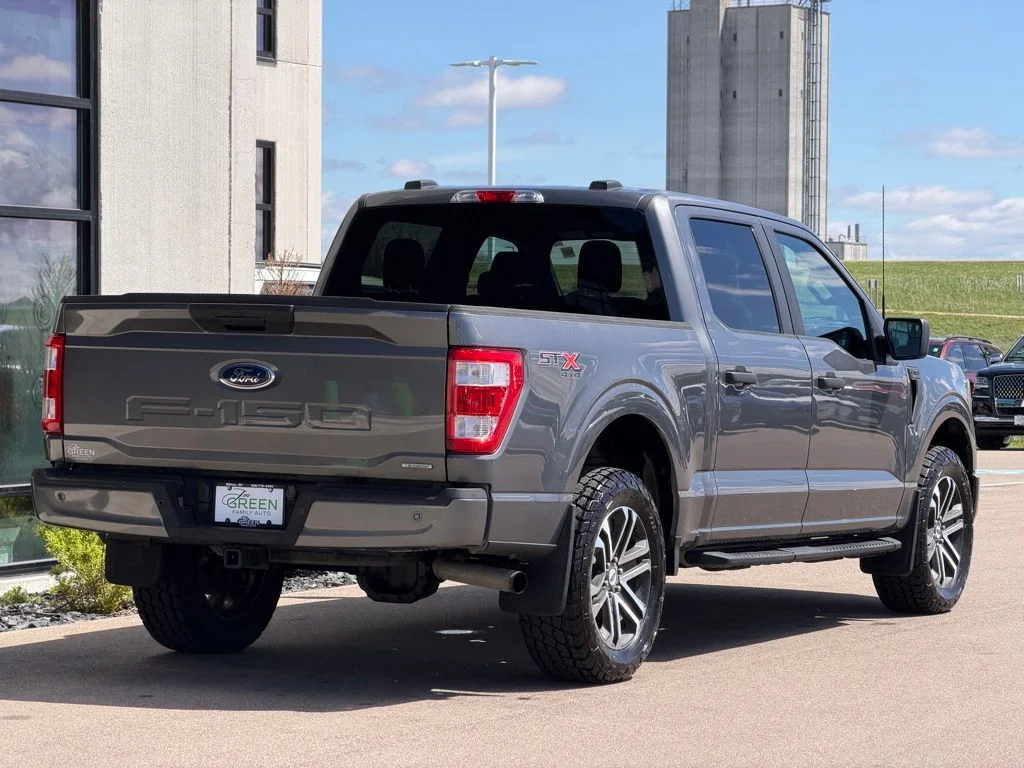 Used 2023 Gray Ford XL image 5