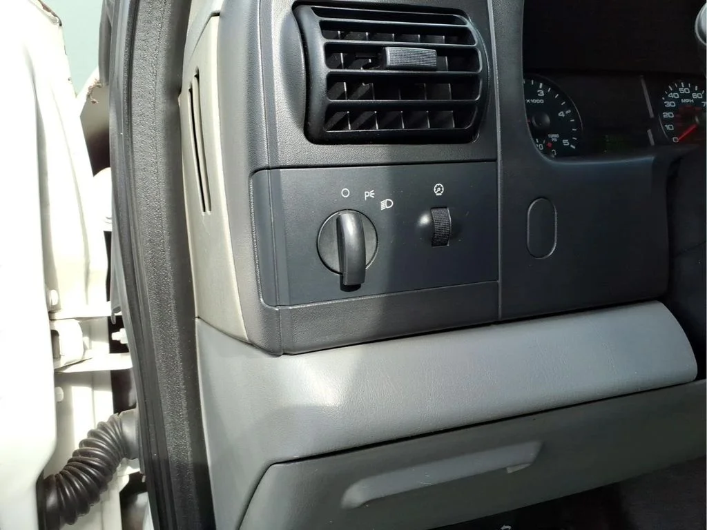 Used 2006 White Ford XLT image 17