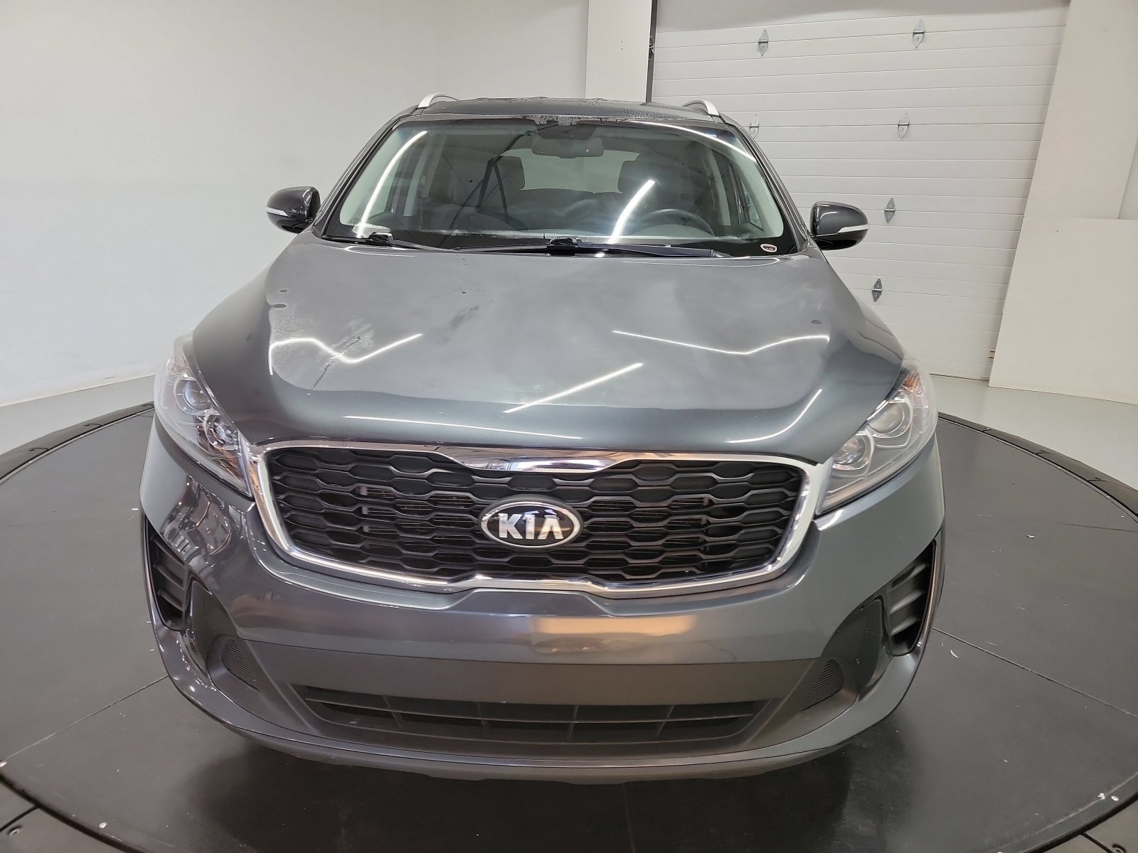 Used 2019 Gravity Grey Kia LX image 2