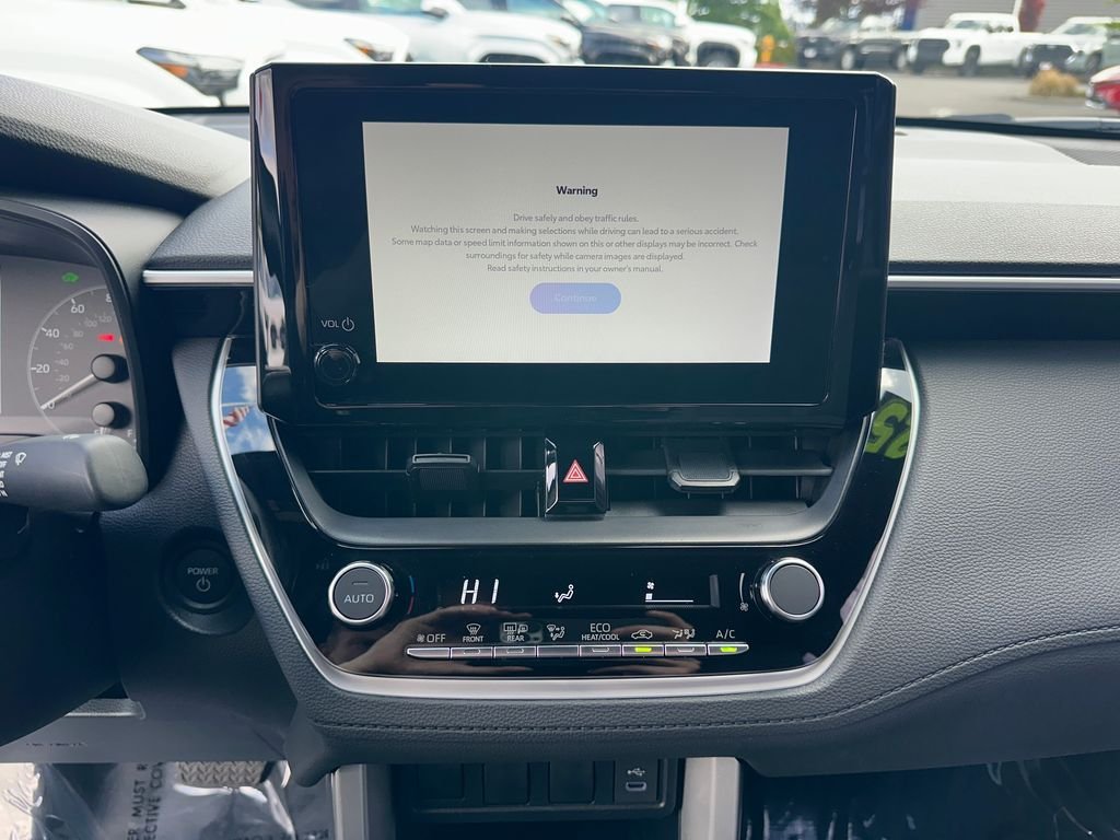 Used 2025 Silver Toyota Hybrid S image 22