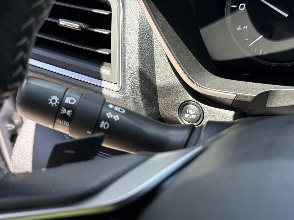 Used 2024 Silver Subaru Limited image 39