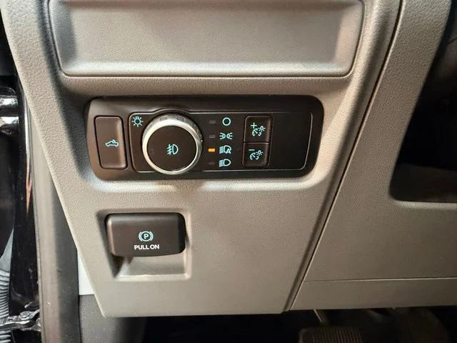 Used 2023 Black Ford XLT image 20