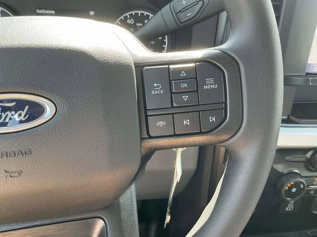 2026 Ford F-350 Super Duty XL - Photo 16