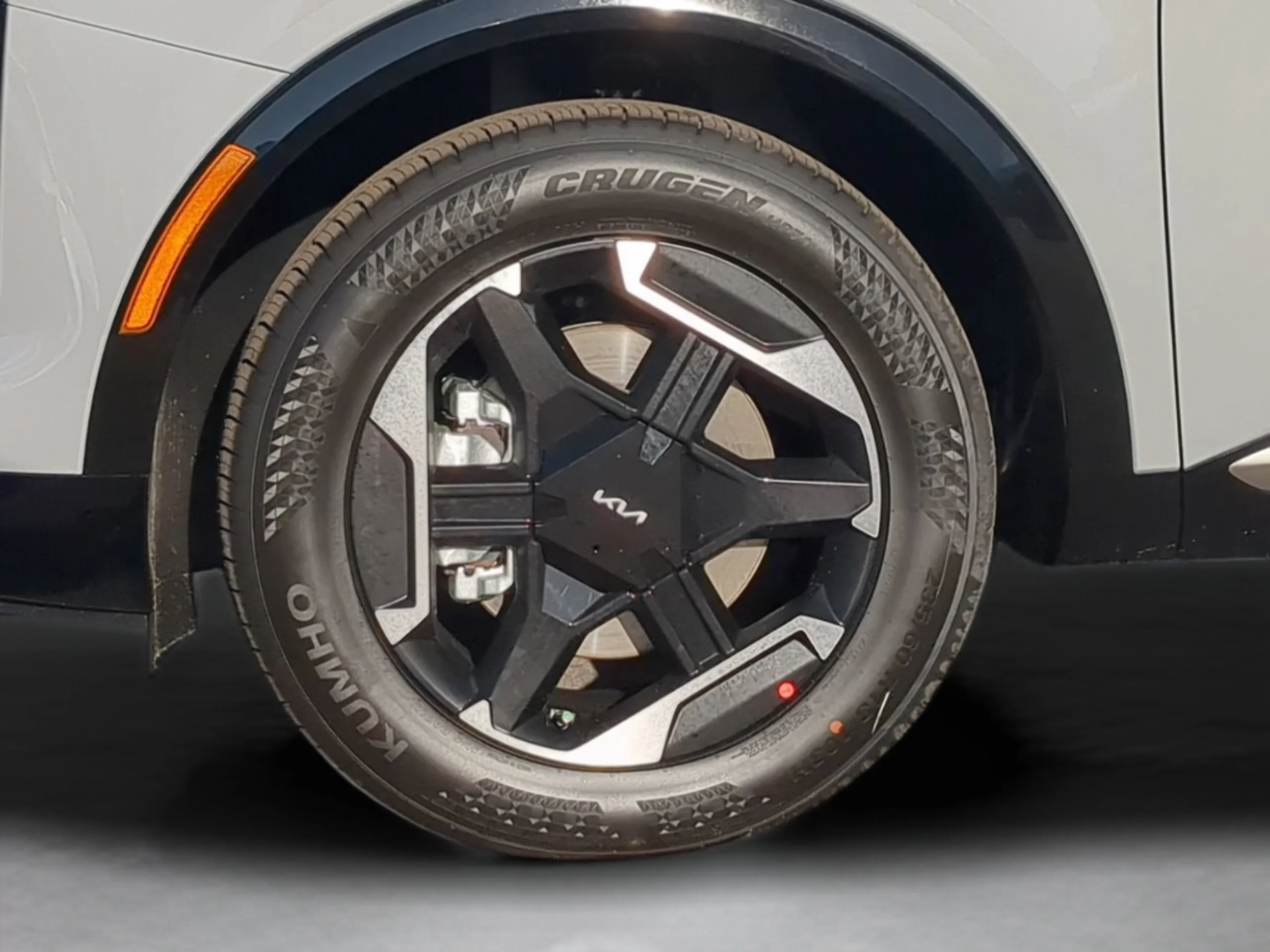New 2026 Wolf Gray Kia SX image 52