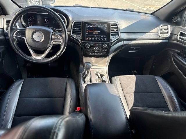 Used 2022 Gray Jeep Laredo X image 21