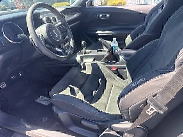 Used 2017 Black Ford Shelby GT350 image 13