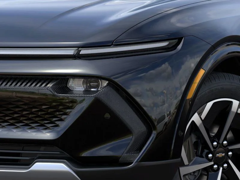 Used 2025 Black Chevrolet LT image 10