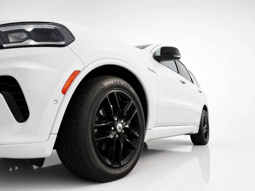 Used 2024 White Knuckle Clearcoat Dodge R/T Plus image 9
