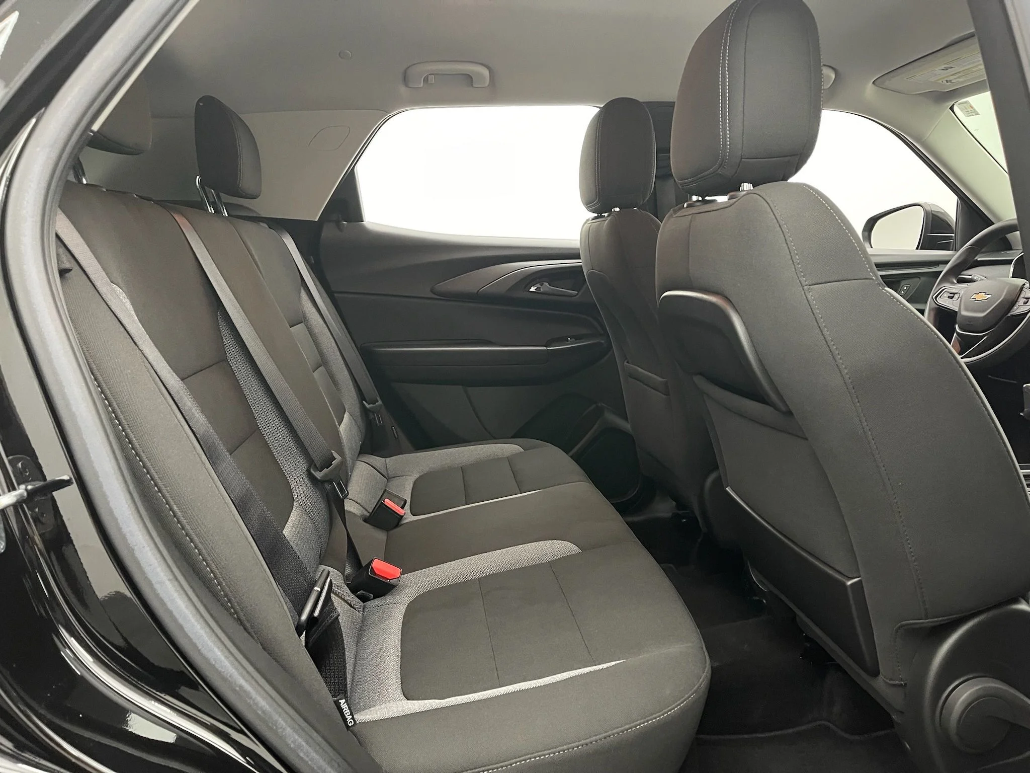 Used 2022 Mosaic Black Metallic Chevrolet LT image 33