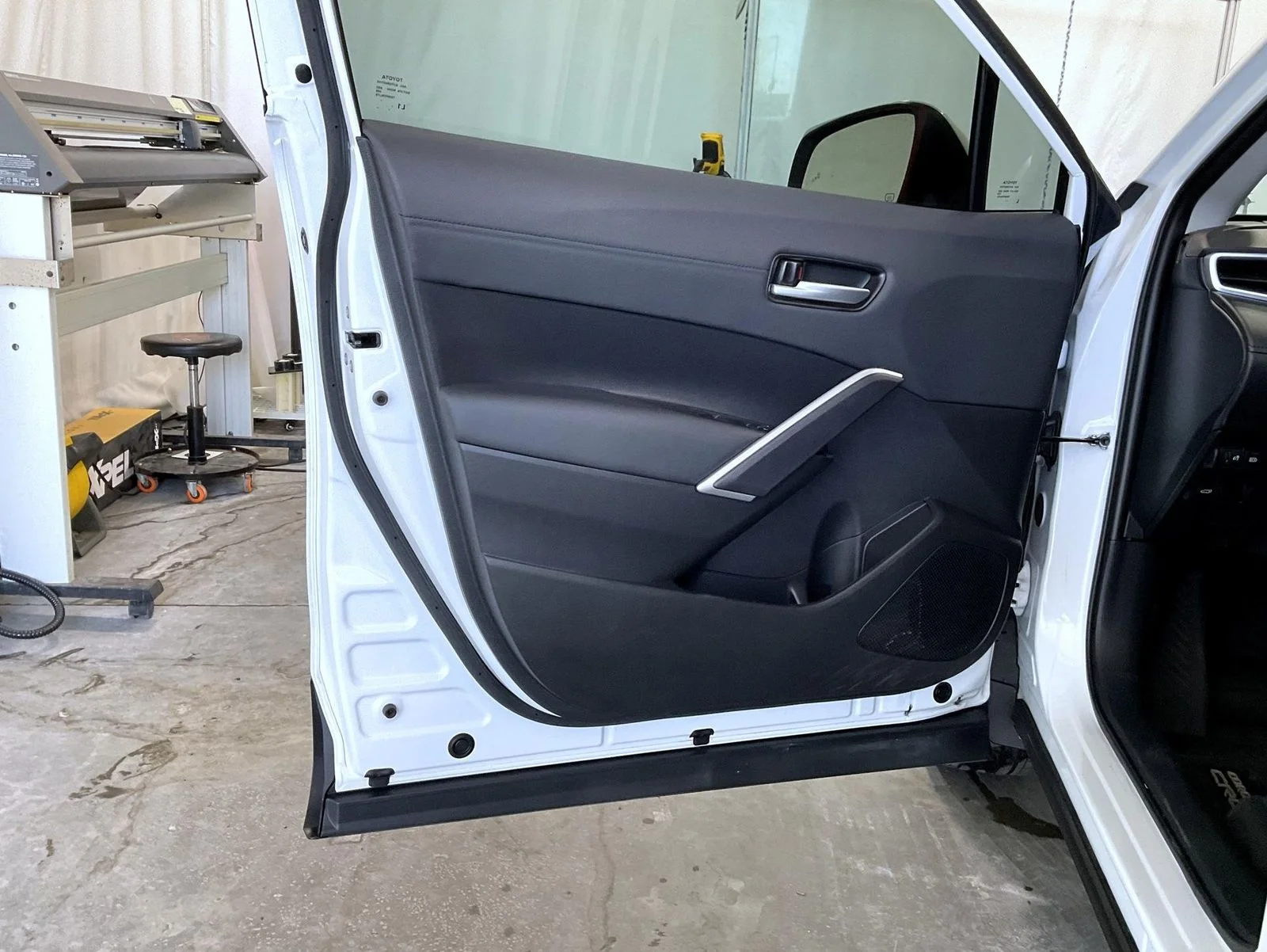 Used 2024 Beige Toyota XLE image 10