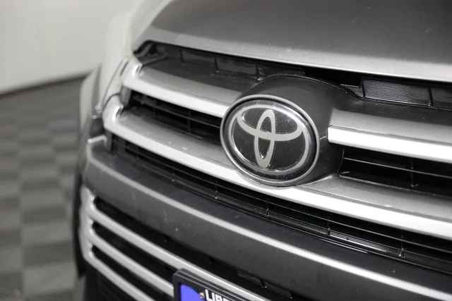 Used 2019 Gray Toyota LE image 28