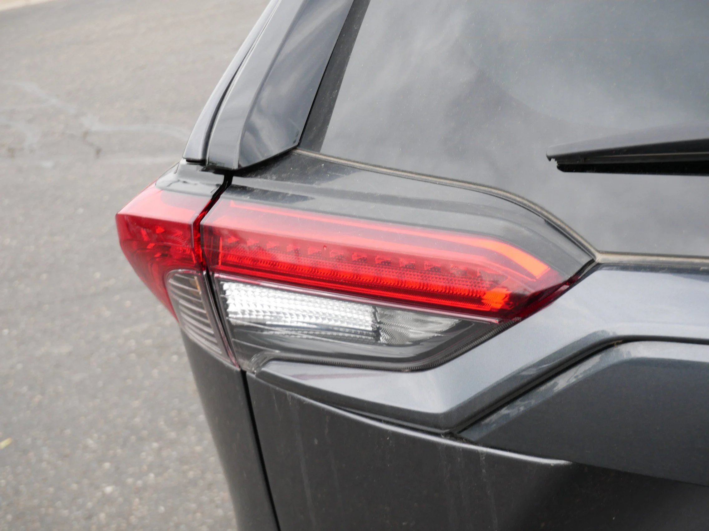 Used 2024 Magnetic Gray Metallic Toyota Hybrid XLE image 17