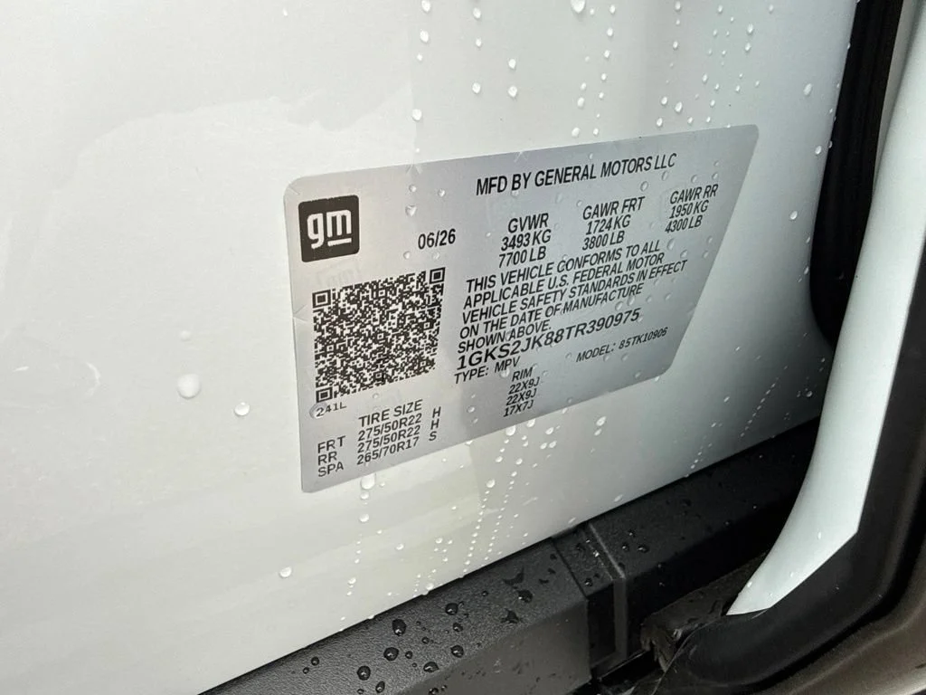 Used 2026 Glacier White Tricoat GMC Denali image 10