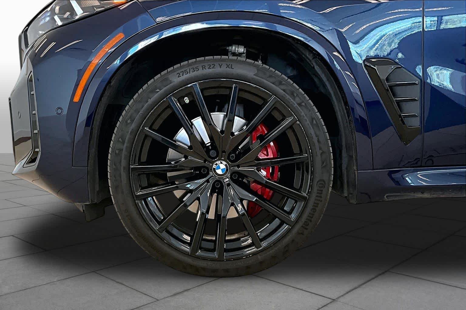 Used 2024 Tanzanite Blue II Metallic BMW sDrive40i image 10