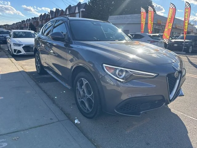 2023 Alfa Romeo Stelvio Ti - Photo 7