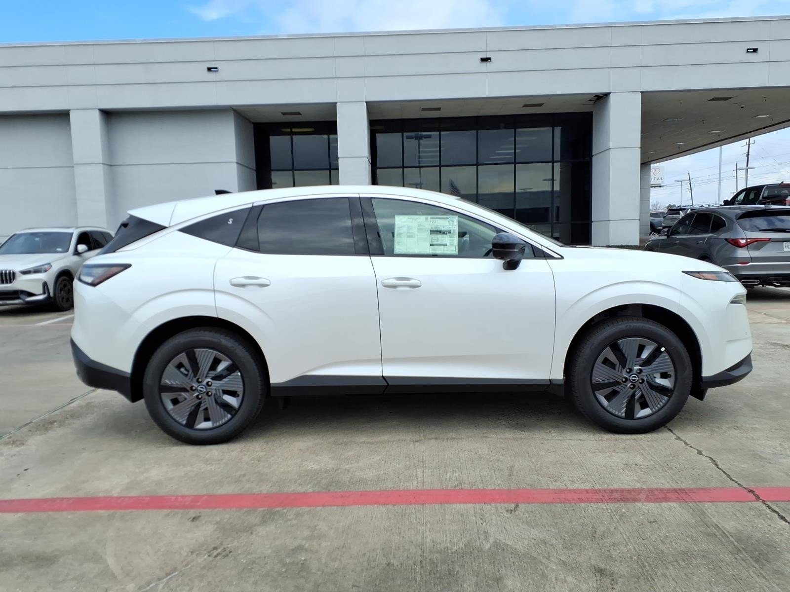 2026 Nissan Murano SL White at Robbins Nissan