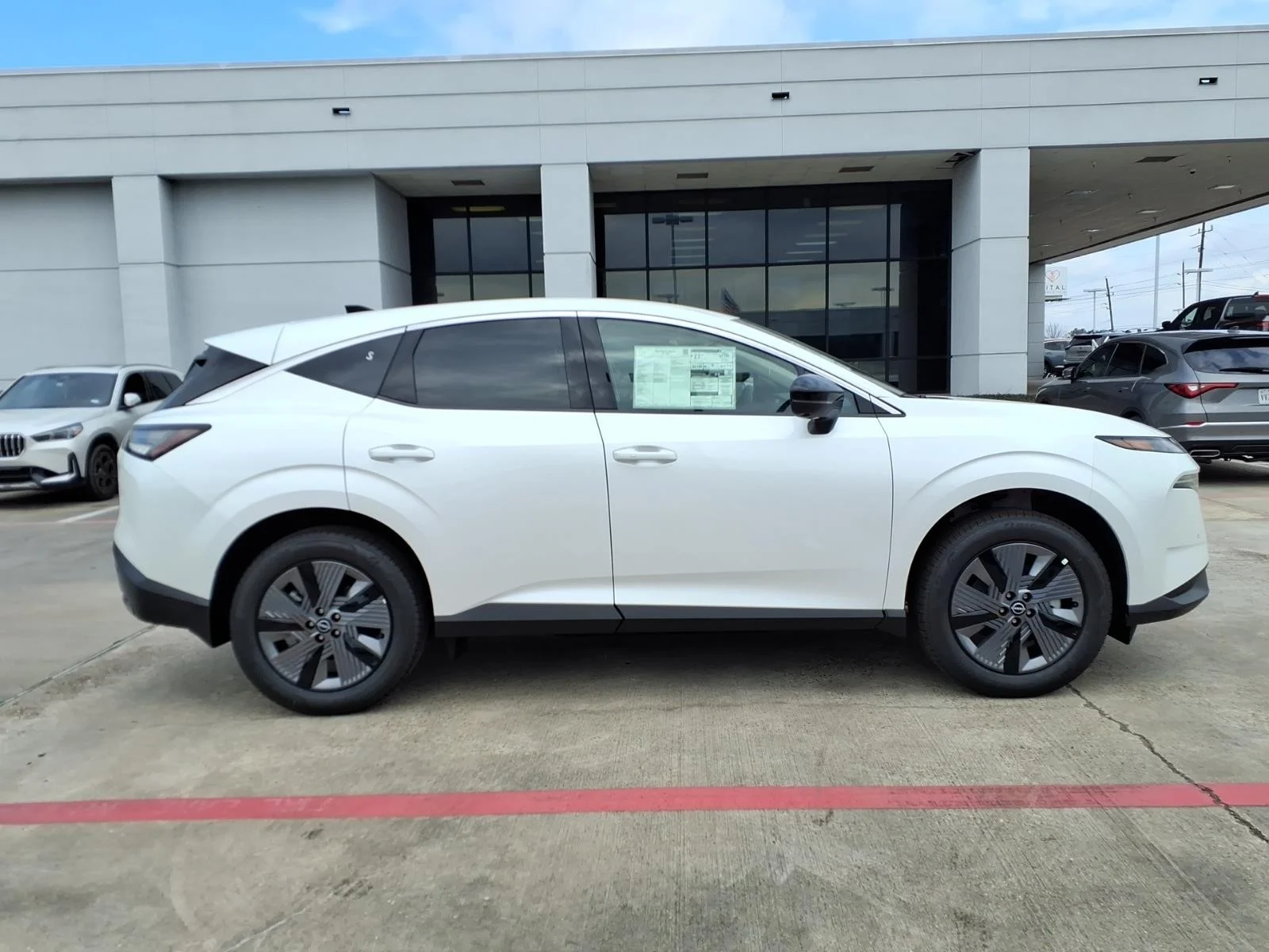 2026 Nissan Murano SL White at Robbins Nissan