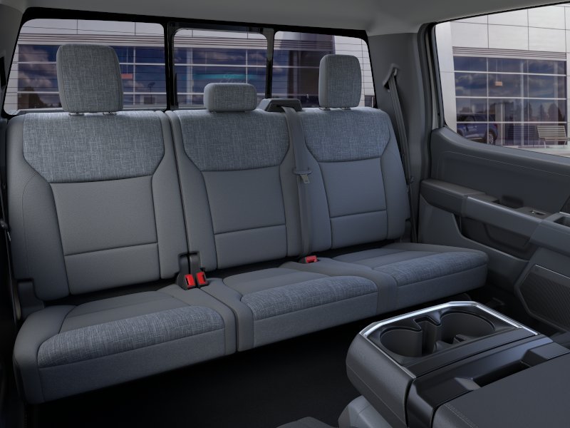 New 2025 Iconic Silver Metallic Ford XLT image 11