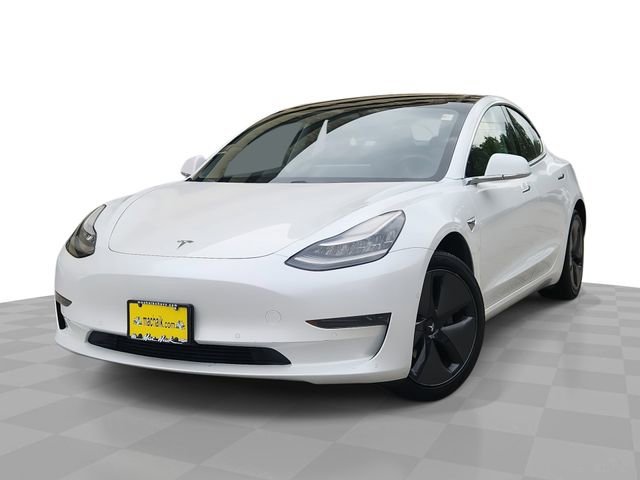2020 Tesla Model 3 Standard Range Plus's photo