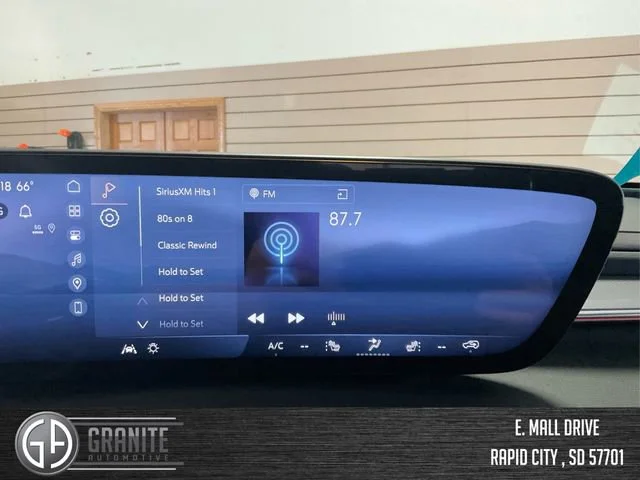 2026 Buick Enclave Sport Touring - Photo 15