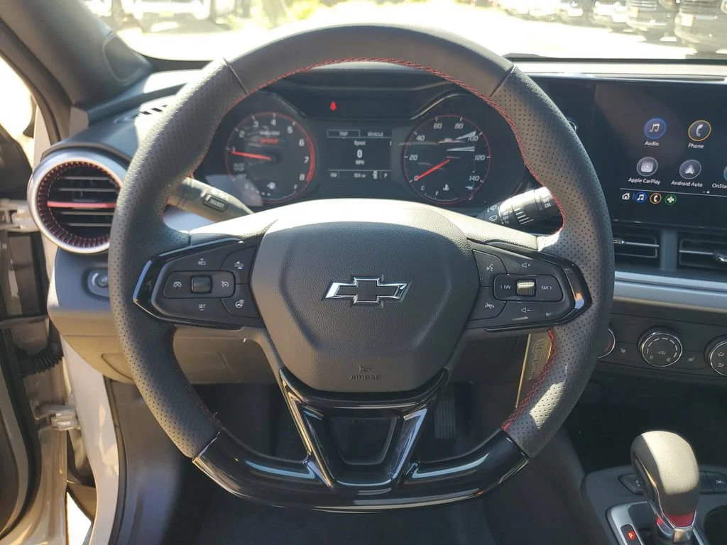 Used 2026 White Sands Chevrolet 1RS image 23